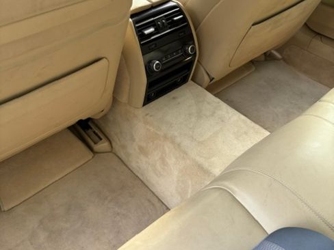 Used 2015 BMW 750Li RWD image 11