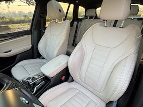 Used 2019 BMW X3 sDrive30i w/ Premium Package image 13