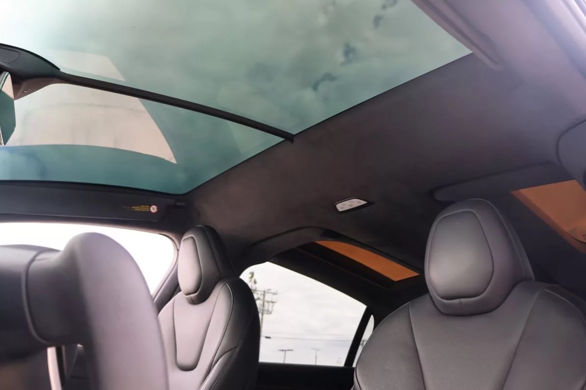 Used 2022 Tesla Model X Plaid AWD/4WD image 32