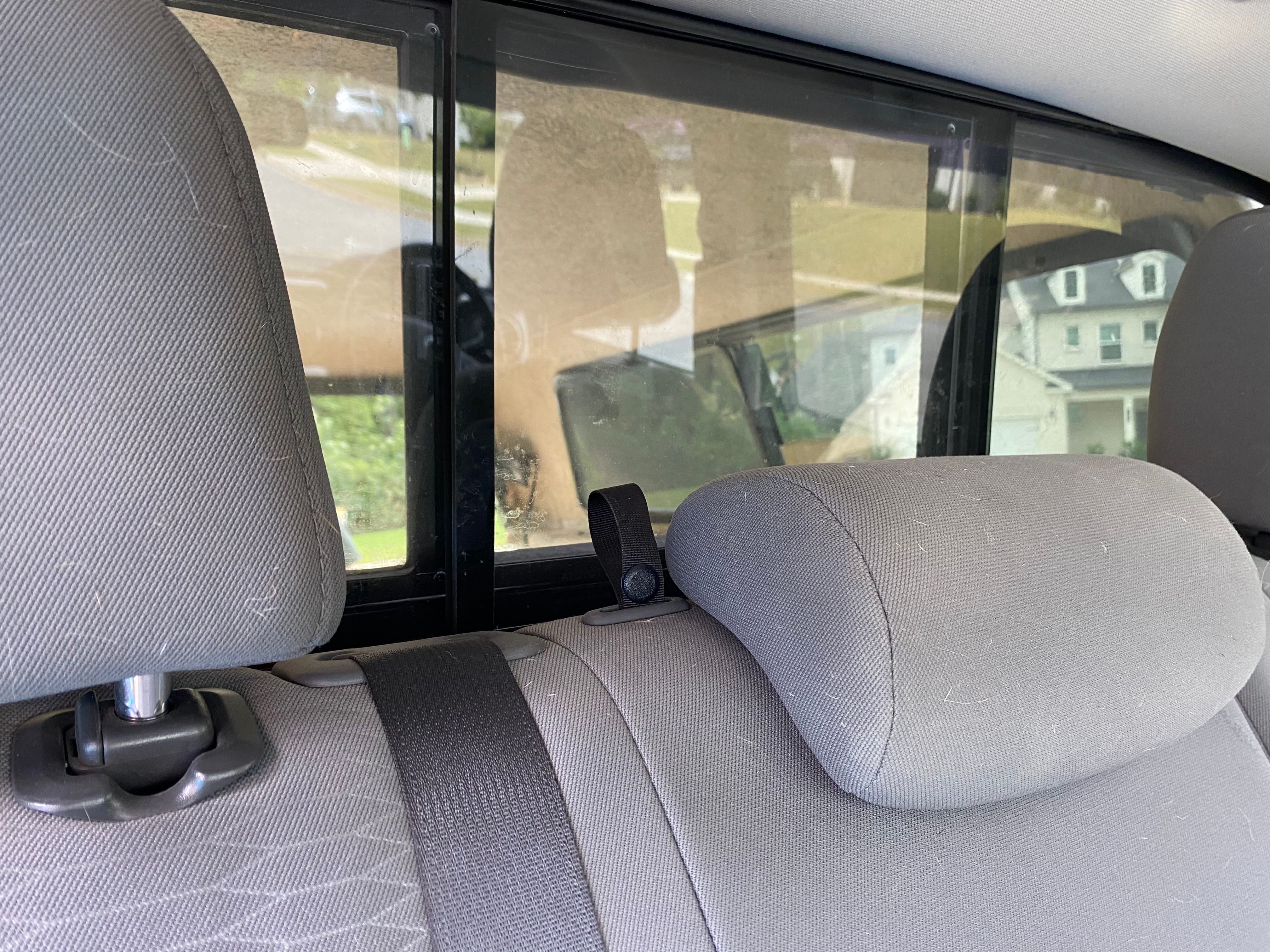 Used 2018 Toyota Tacoma SR5 AWD/4WD image 18