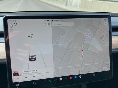 Used 2023 Tesla Model 3 Standard Range image 15