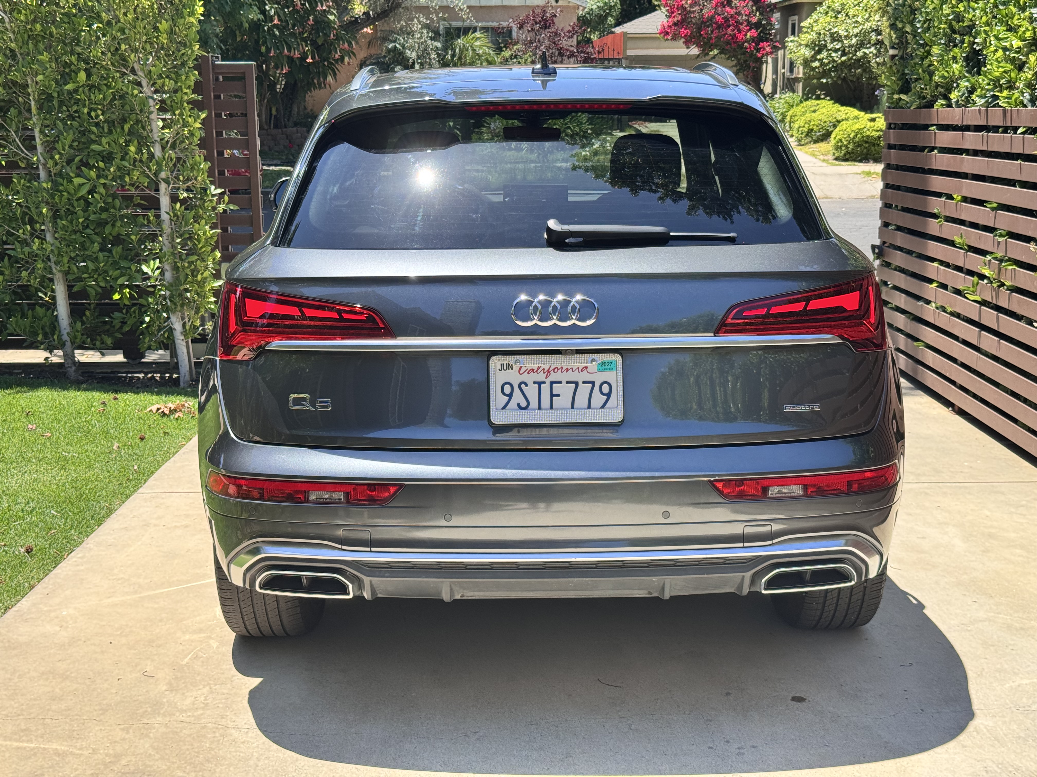 Used 2022 Audi Q5 2.0T Premium Plus w/ Premium Plus Package AWD/4WD image 1