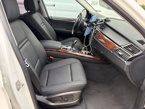 Used 2013 BMW X5 xDrive35i image 9