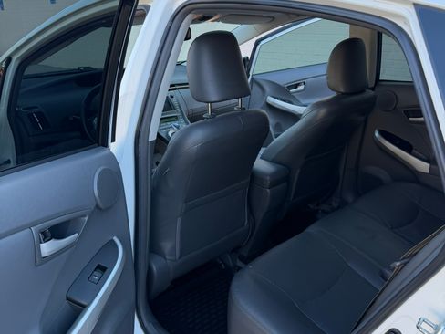 Used 2011 Toyota Prius Four w/ Solar Roof Pkg image 10