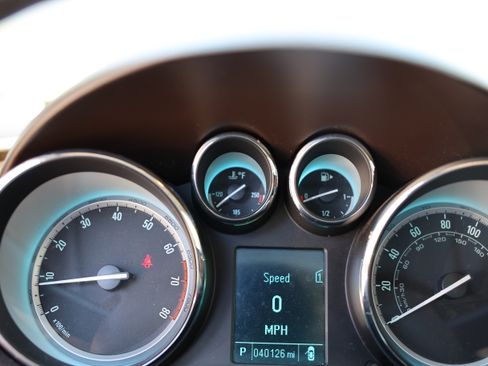 Used 2013 Buick Verano Premium image 10