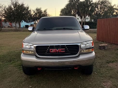 Used 2001 GMC Sierra 2500 4x4 Extended Cab w/ Convenience Plus Group image 2