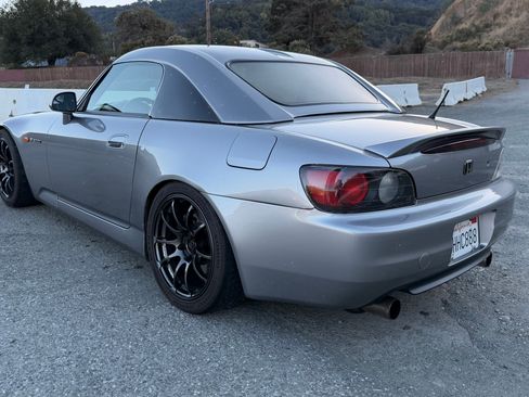 Used 2000 Honda S2000 image 6
