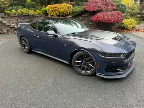 Used 2024 Ford Mustang Dark Horse w/ Dark Horse Handlin Package image 9