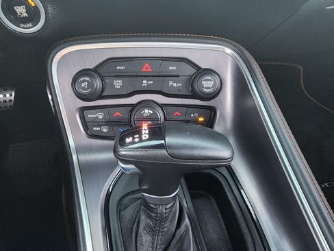 Used 2015 Dodge Challenger R/T Plus image 24