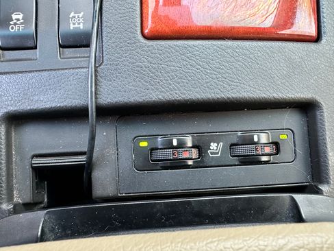 Used 2010 Lexus RX 350 AWD image 12