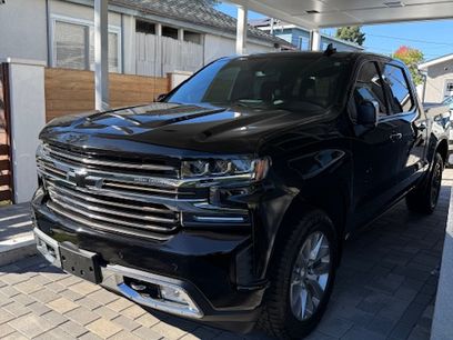 Used 2021 Chevrolet Silverado 1500 High Country w/ Z71 Off-Road Package