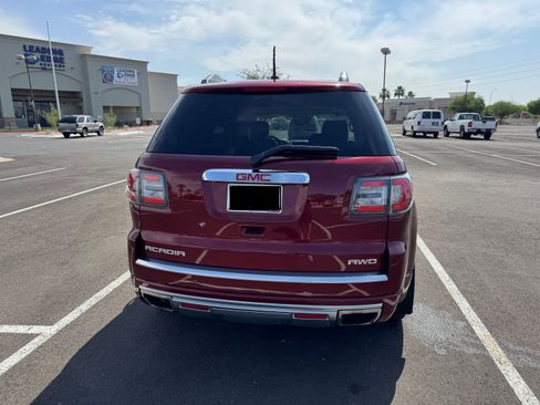 Used 2016 GMC Acadia Denali image 10