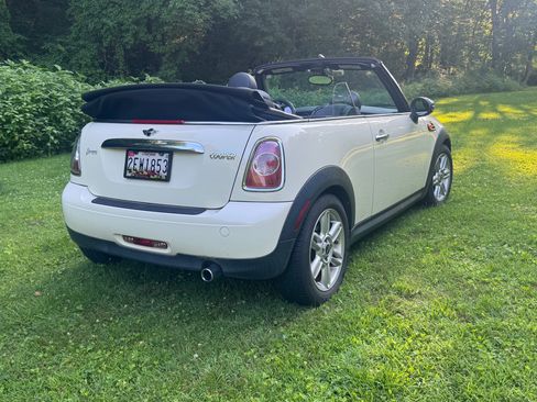 Used 2014 MINI Cooper Convertible FWD image 13