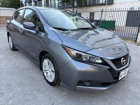 Used 2019 Nissan Leaf S w/ S Charge Package image 1
