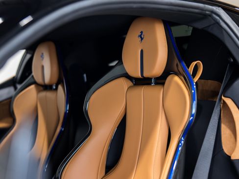 Used 2023 Ferrari SF90 Stradale image 16