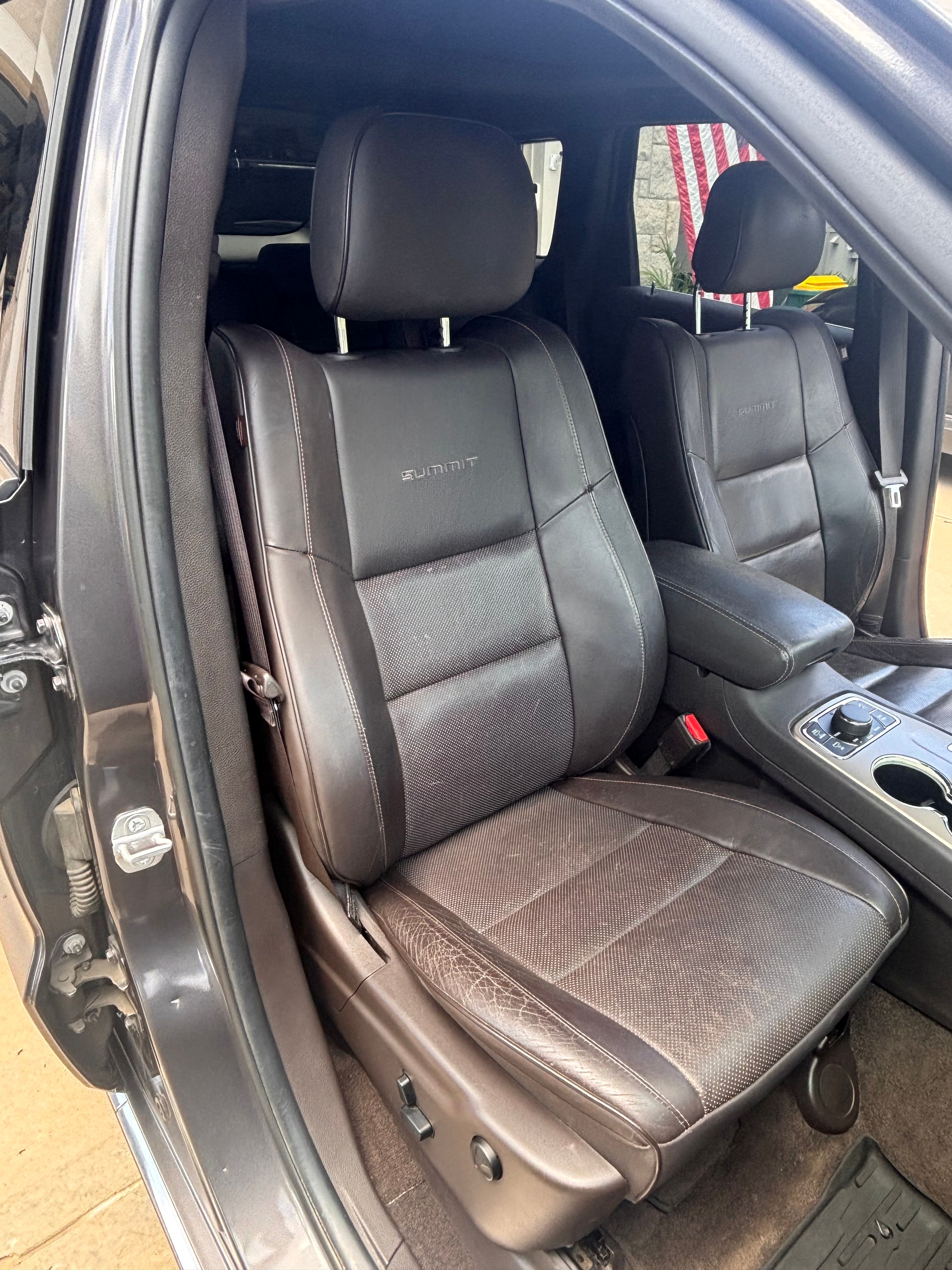 Used 2014 Jeep Grand Cherokee Summit AWD/4WD image 13