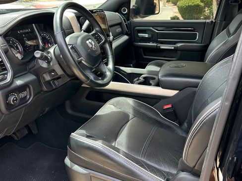 Used 2019 RAM 3500 Laramie image 13