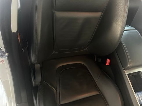 Used 2014 Jaguar XF 3.0 image 9