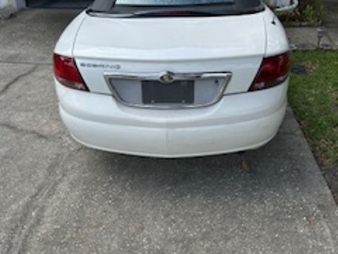 Used 2006 Chrysler Sebring Convertible image 4