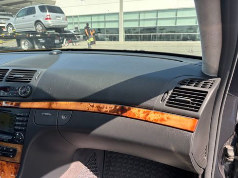 Used 2006 Mercedes-Benz E 55 AMG Sedan image 14