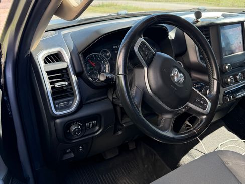Used 2019 RAM 1500 Big Horn image 10