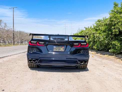 Used 2022 Chevrolet Corvette Stingray Premium Conv w/ Z51 Performance Package image 5