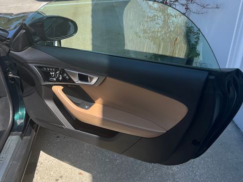 Used 2016 Jaguar F-TYPE S image 11