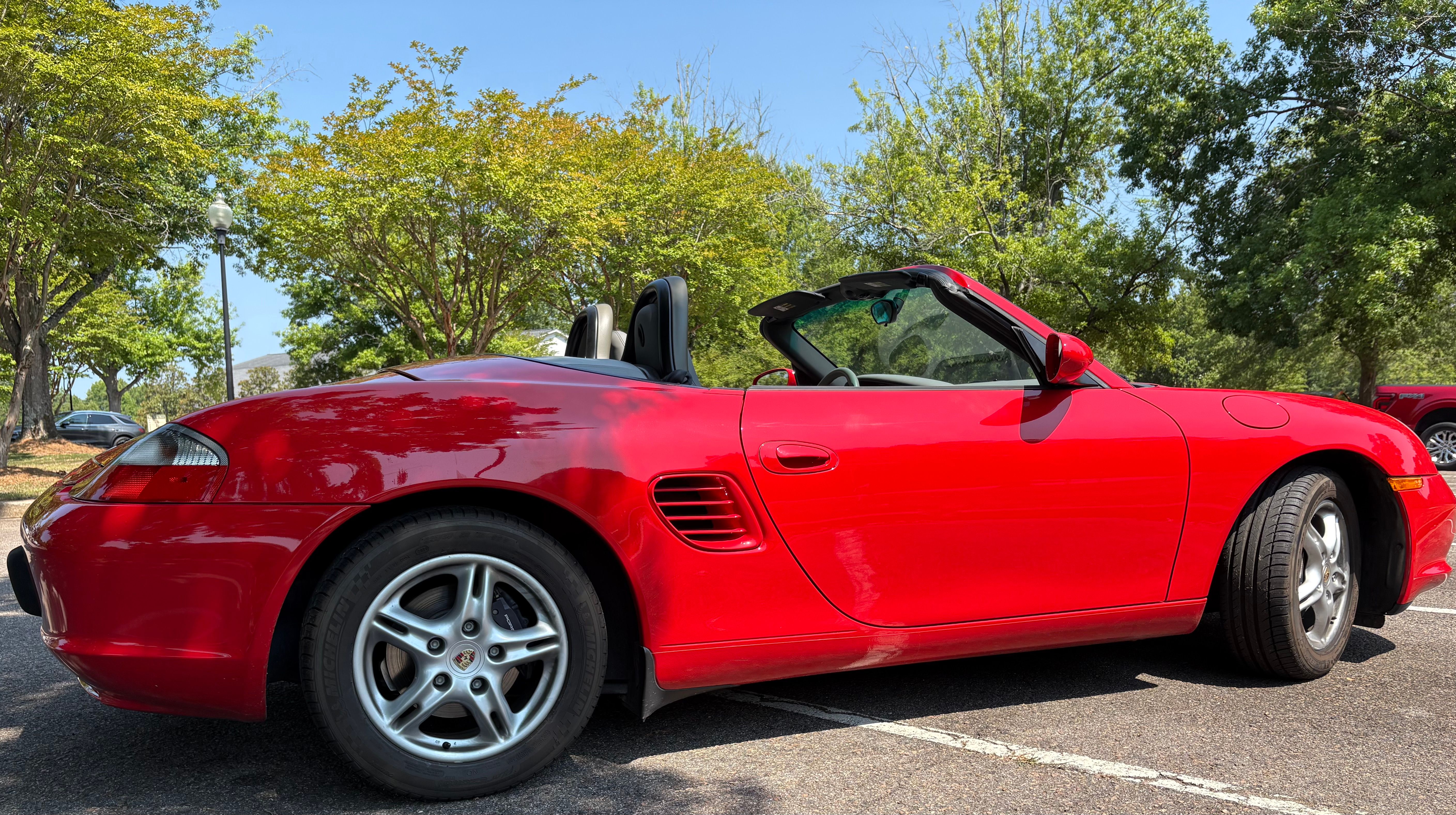 Used 2003 Porsche Boxster RWD image 13