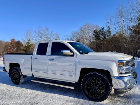 Used 2018 Chevrolet Silverado 1500 LTZ w/ Sport Package image 1