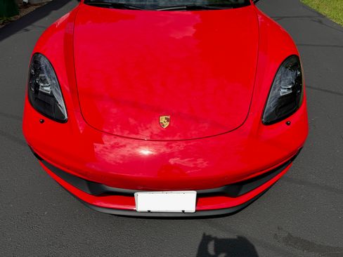 Used 2019 Porsche 718 Cayman GTS RWD image 12