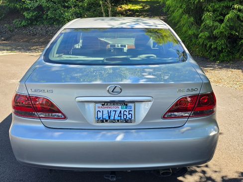 Used 2005 Lexus ES 330 FWD image 5