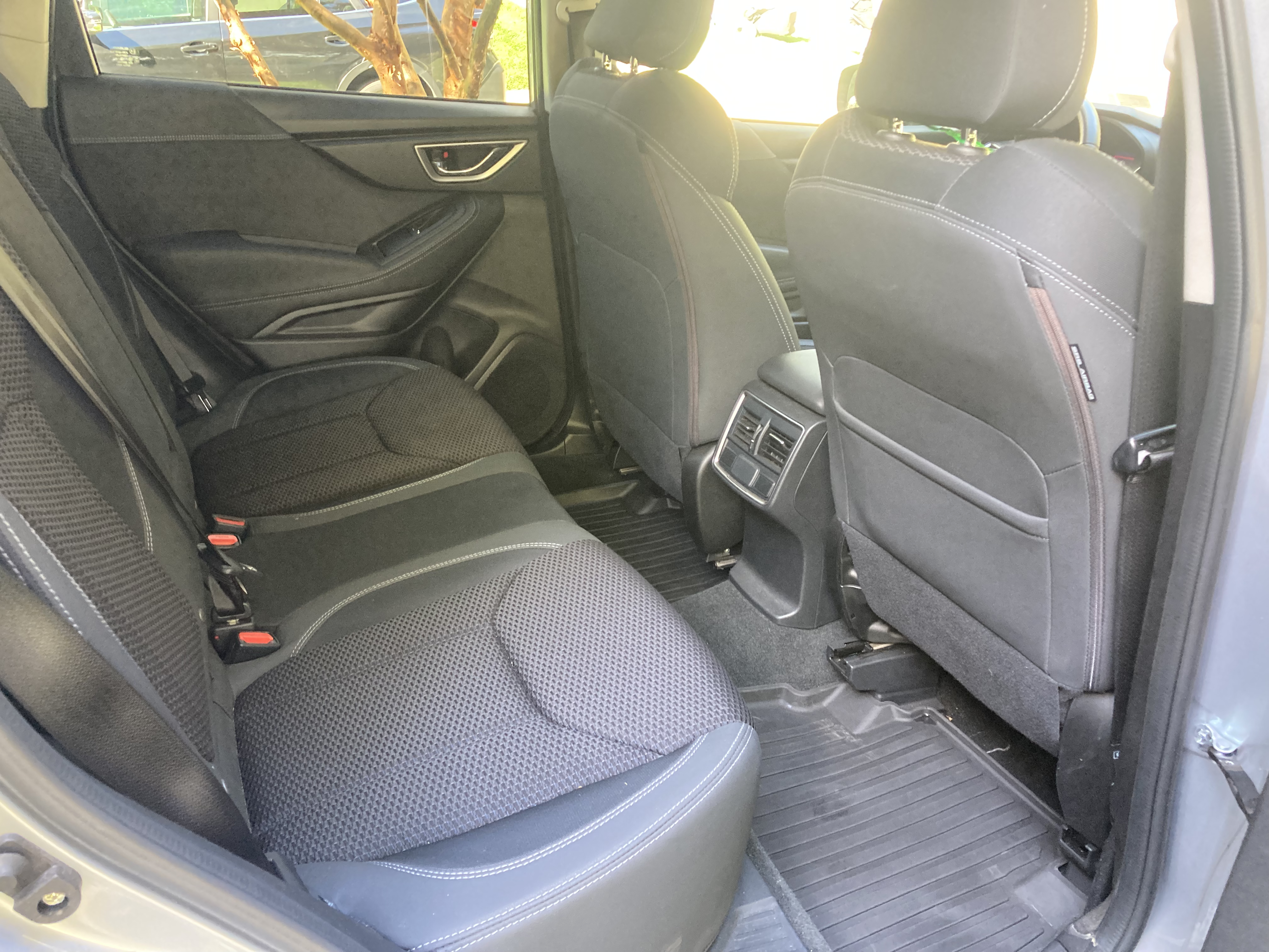 Used 2019 Subaru Forester Premium w/ All-Weather Package AWD/4WD image 14