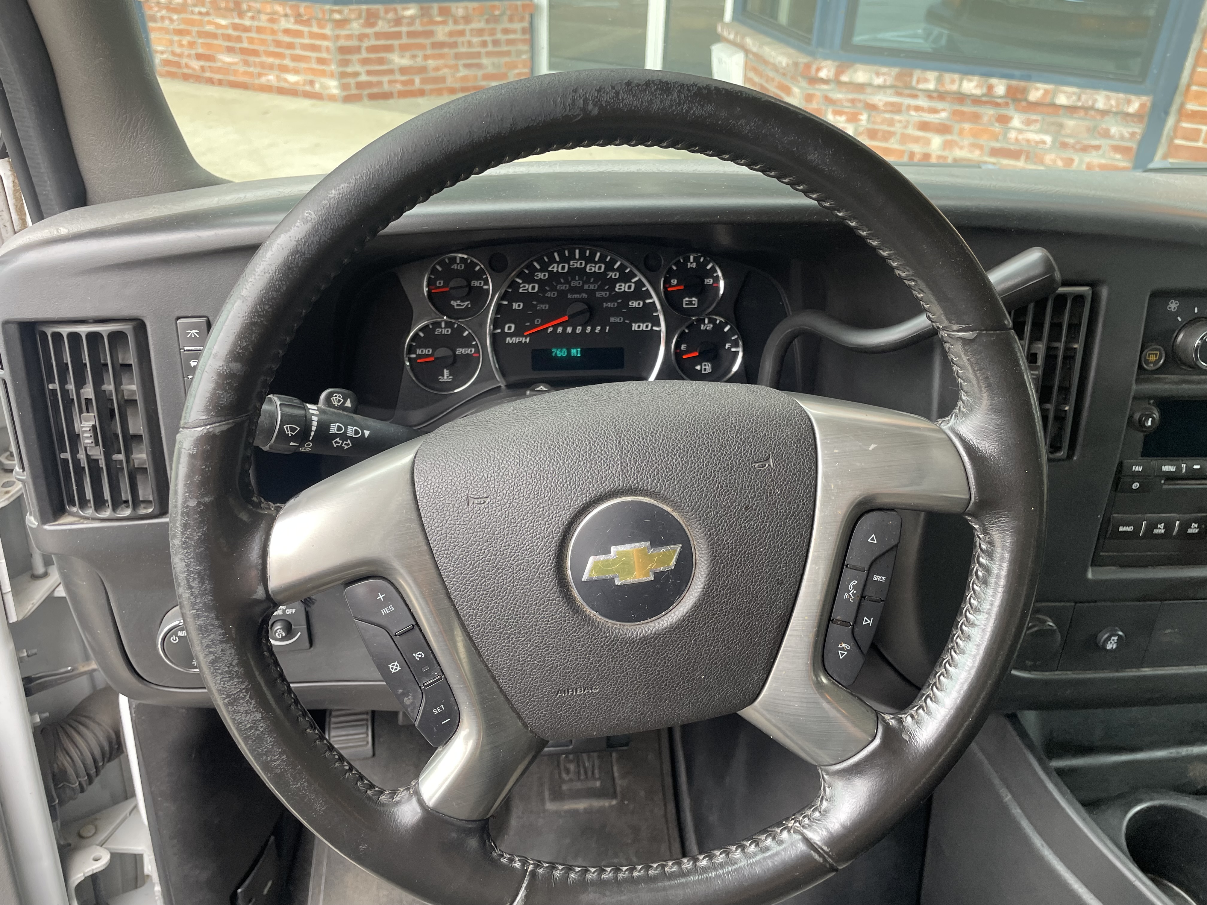 Used 2014 Chevrolet Express 1500 LT w/ LT Preferred Equipment Group RWD image 4
