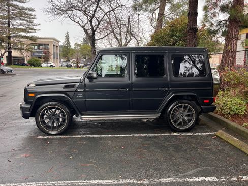 Used 2018 Mercedes-Benz G 65 AMG 4MATIC image 4