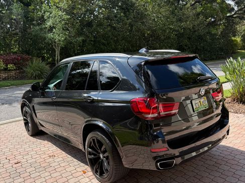 Used 2018 BMW X5 xDrive35i w/ M Sport Package AWD/4WD image 4