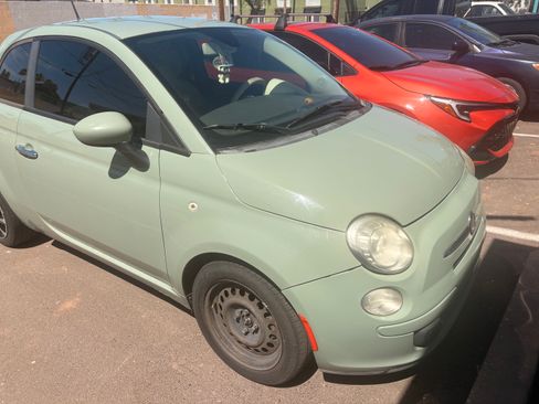 Used 2013 FIAT 500 Pop FWD image 2