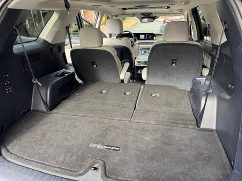 Used 2021 Hyundai Palisade Limited image 8