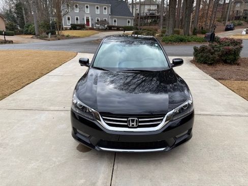 Used 2015 Honda Accord EX-L image 6