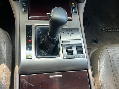 Used 2017 Lexus GX 460 image 13