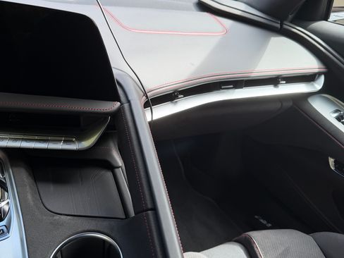 Used 2026 Chevrolet Corvette Z06 RWD image 19