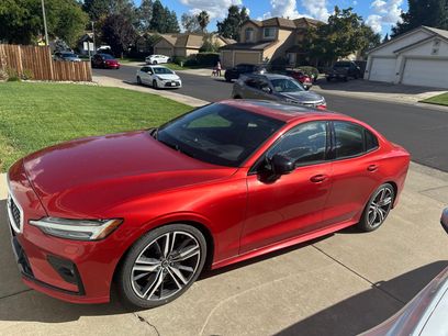 Used 2019 Volvo S60 T6 R-Design