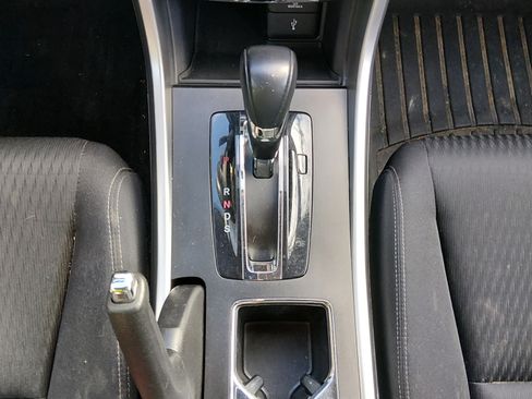 Used 2015 Honda Accord Sport image 21