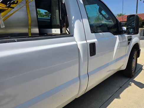 Used 2010 Ford F250 XL image 13