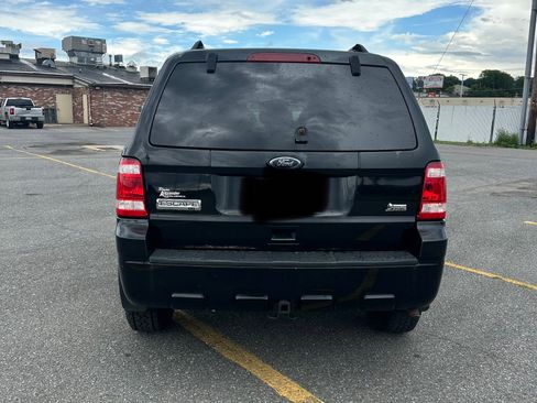 Used 2010 Ford Escape XLT AWD/4WD image 5