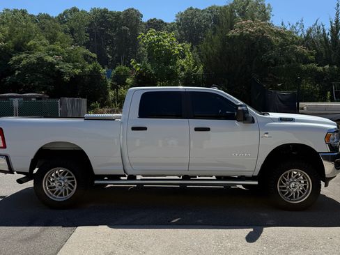 Used 2023 RAM 2500 Big Horn w/ Level 1 Equipment Group AWD/4WD image 14