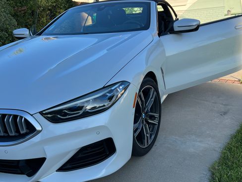 Used 2023 BMW 840i Convertible image 11