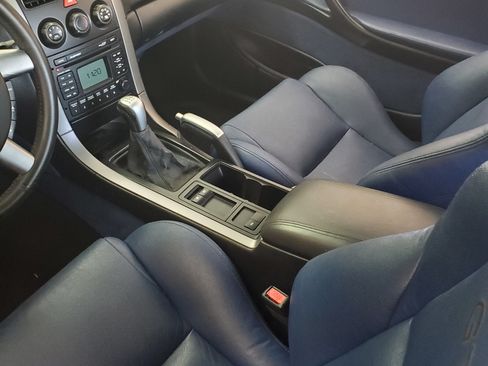 Used 2005 Pontiac GTO Coupe 2D image 2