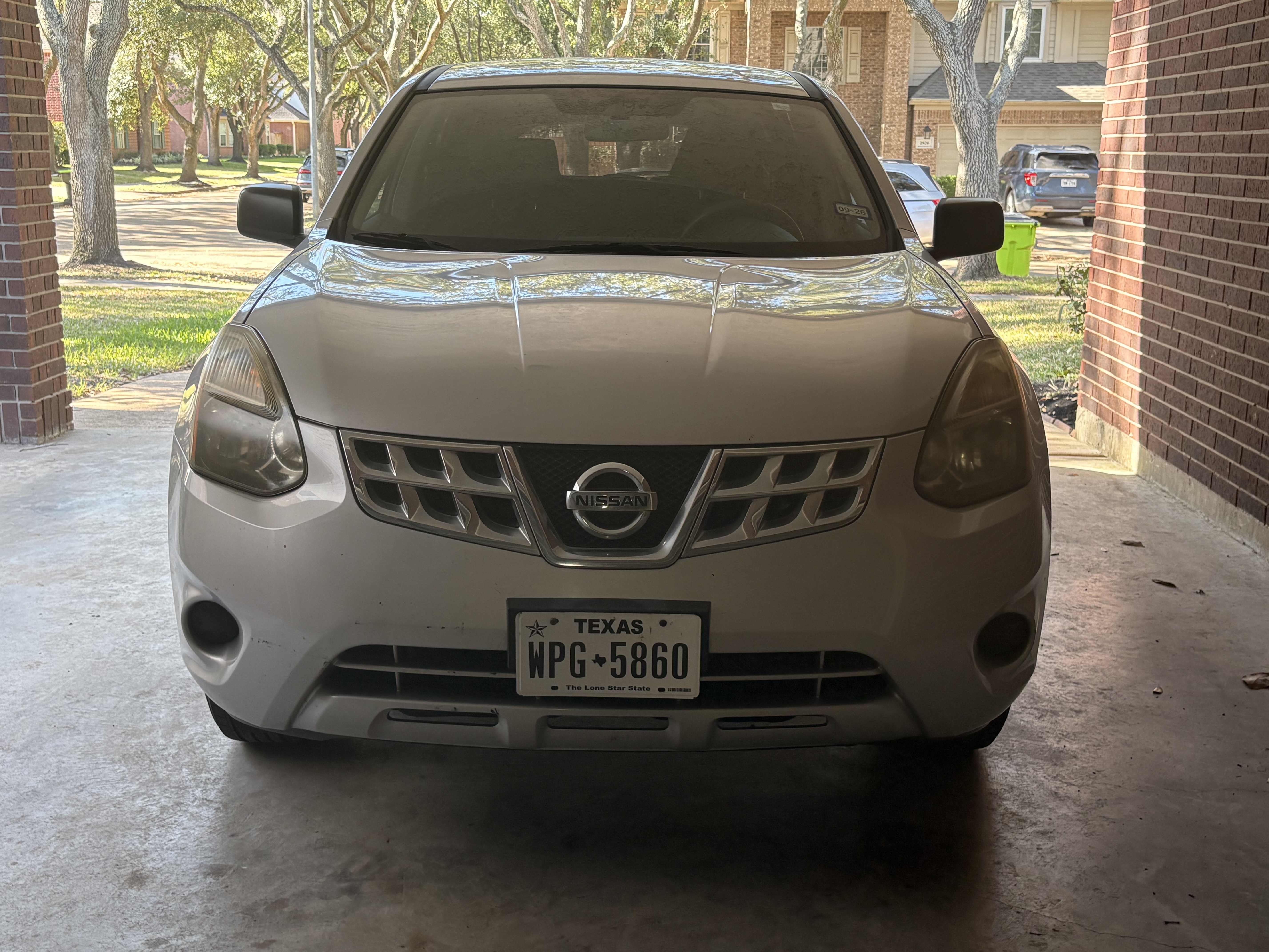 Used 2015 Nissan Rogue S AWD/4WD image 4