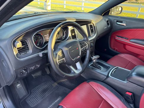 Used 2015 Dodge Charger R/T w/ Premium Group RWD image 13