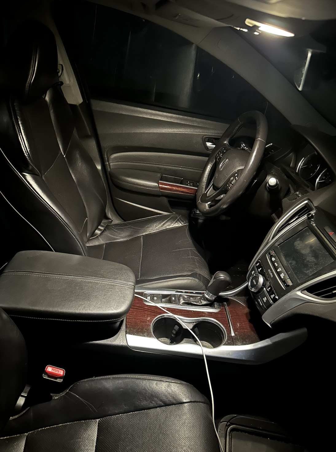 Used 2016 Acura TLX w/ Technology Package FWD image 8